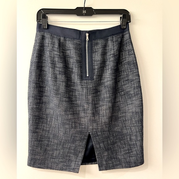Elie Tahari Tweed Pencil Skirt with Slit - Size 0 Skirts